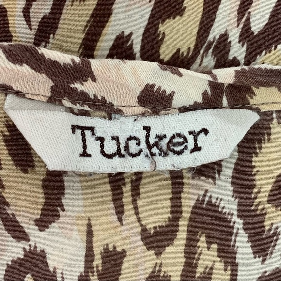 Tucker Women's Leopard Print Long Sleeve 100% Silk Blouse Size Small - Picture 11 of 14